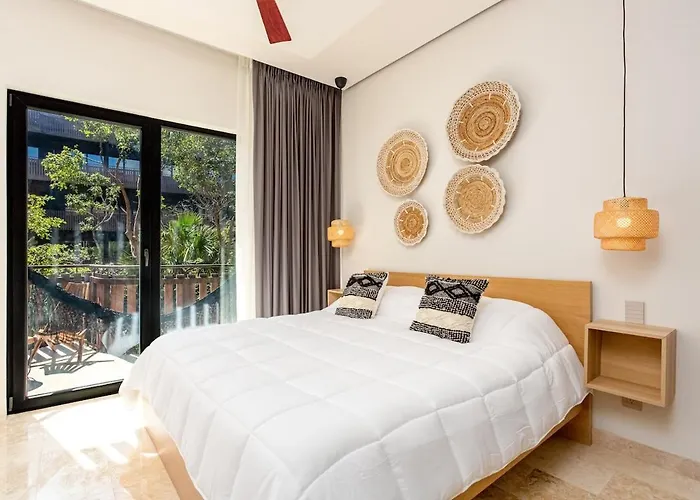 Deluxe 1 Bdr Zone Rooftop Pool W Sea View *