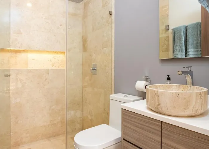 Deluxe 1 Bdr Zone Rooftop Pool W Sea View